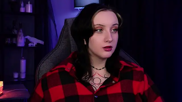 AsheLucker online show from 02.06.26