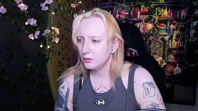 AsheLucker online show from 05.30.26