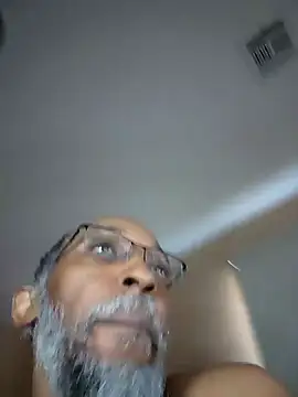 Lonelynudist59 online show from 12.13.24