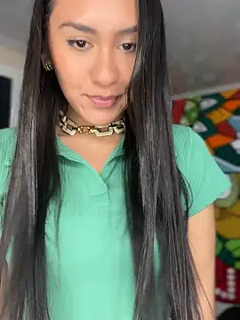 Snapshot of Ambar_pe_ chatting on 12.24.24 Ambar pe online show from 12.24.24