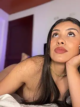 Snapshot of Ambar_pe_ chatting on 01.22.25 Ambar pe online show from 01.22.25