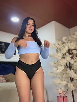 Snapshot of Ambar_pe_ chatting on 10.11.25 Ambar pe online show from 10.11.25