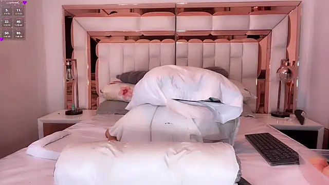 im yours 01 online show from 01.28.25