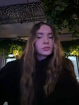 AprilinAlba online show from 01.12.25