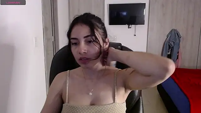 numberfav8 online show from 12.22.24