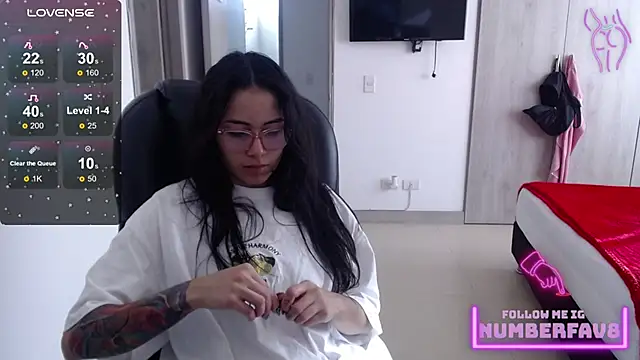 numberfav8 online show from 01.18.25