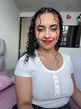 Lucy Marin online show from 03.05.25