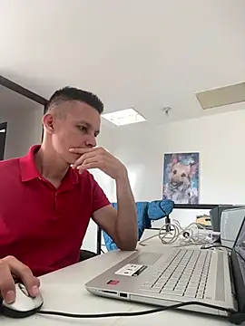 Snapshot of yequeal chatting on 02.17.25 yequeal online show from 02.17.25