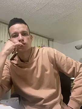 Snapshot of yequeal chatting on 03.13.25 yequeal online show from 03.13.25