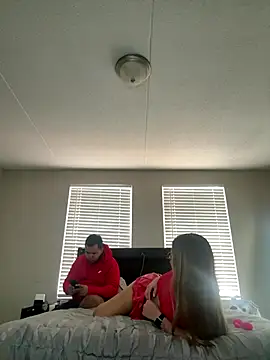 Gabrielrh7 online show from 11.24.25