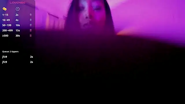 Snapshot of DorisSmith chatting on 10.14.25 DorisSmith online show from 10.14.25