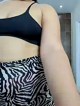 PamelaTomson online show from 12.21.24