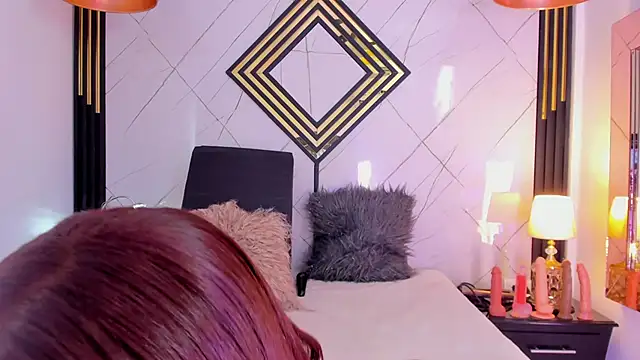 Snapshot of AdharaHills chatting on 10.11.25 AdharaHills online show from 10.11.25