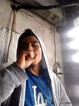 AlexAlejandro13 online show from 01.03.25