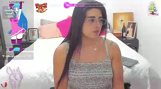 Snapshot of Khalifa_Gold chatting on 01.31.25 Khalifa Gold online show from 01.31.25