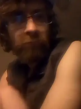 Bottomslut4tops84 online show from 12.17.25