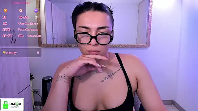 EricaVanderhill online show from 06.13.26