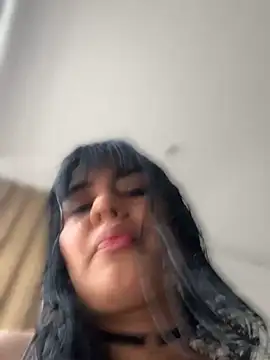 Snapshot of Roxxannne chatting on 03.15.25 Roxxannne online show from 03.15.25