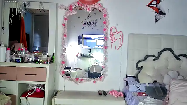 Dulce Maria05 online show from 09.14.25