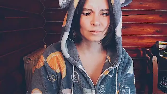 Platina Fox online show from 02.22.26