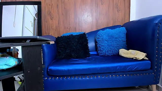 Mature Skinny online show from 01.30.25