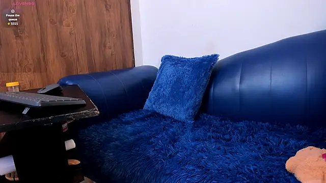 Mature Skinny online show from 05.21.26