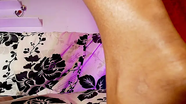 sofi decker online show from 02.22.25