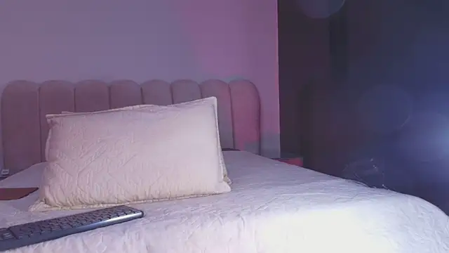 sofi decker online show from 11.29.25