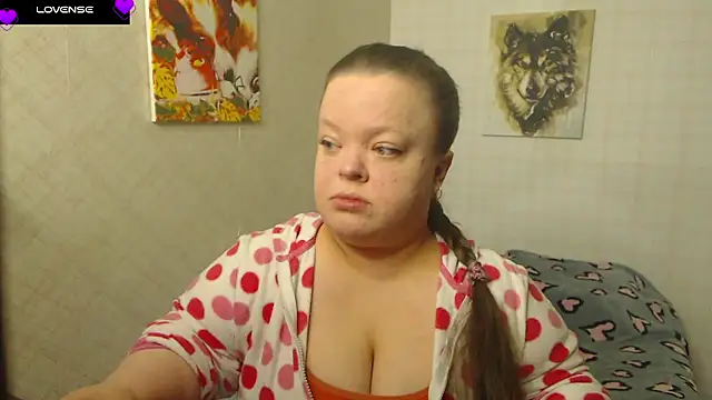 Snapshot of Janiffer_MiMi chatting on 09.26.25 Janiffer MiMi online show from 09.26.25