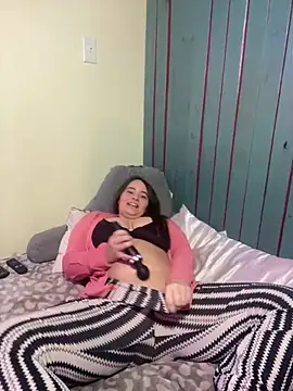 CamilaLovexoxo online show from 12.18.24