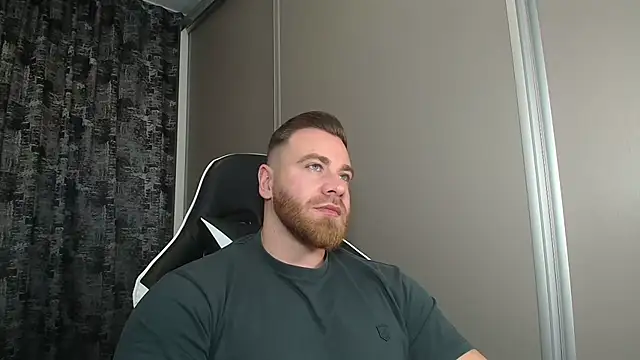 Thori92 online show from 12.04.25