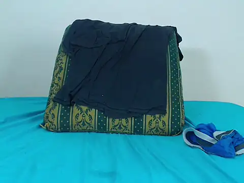 jeancarloscum12 online show from 12.25.24