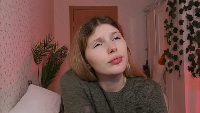 Snapshot of _aleksa_ chatting on 12.08.24 aleksa online show from 12.08.24