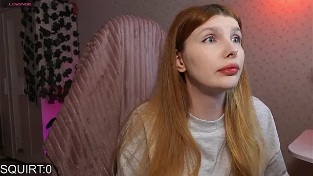 Snapshot of _aleksa_ chatting on 02.17.25 aleksa online show from 02.17.25