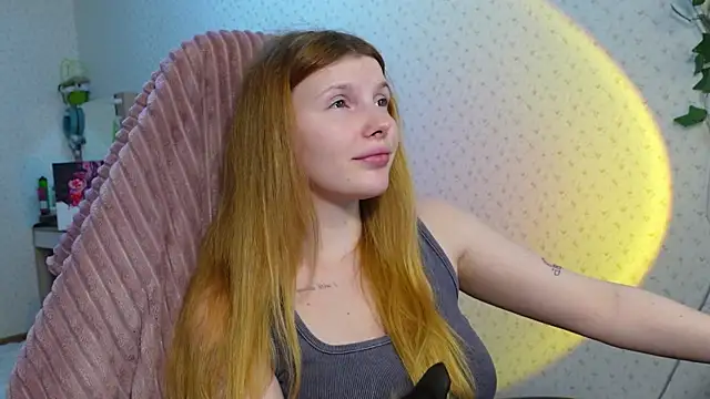 Snapshot of _aleksa_ chatting on 03.09.25 aleksa online show from 03.09.25