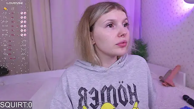 Snapshot of _aleksa_ chatting on 09.12.25 aleksa online show from 09.12.25