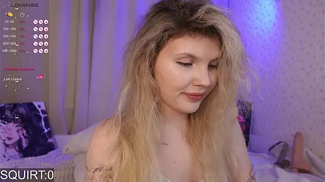 Snapshot of _aleksa_ chatting on 11.11.25 aleksa online show from 11.11.25