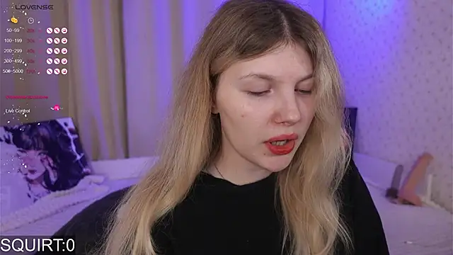 Snapshot of _aleksa_ chatting on 11.15.25 aleksa online show from 11.15.25