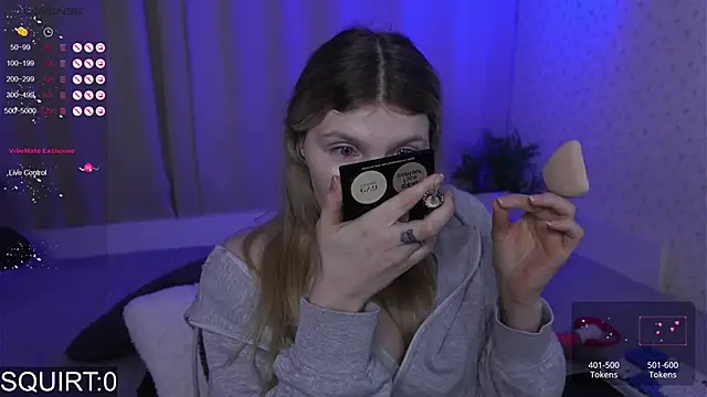 Snapshot of _aleksa_ chatting on 11.29.25 aleksa online show from 11.29.25