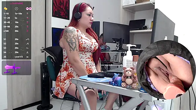 Snapshot of kyobiker chatting on 11.16.25 kyobiker online show from 11.16.25