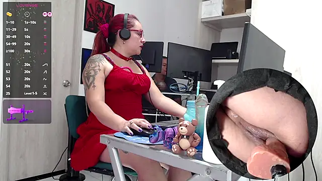 Snapshot of kyobiker chatting on 11.20.25 kyobiker online show from 11.20.25