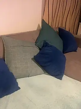 Snapshot of PETITE_NAOMI chatting on 01.08.25 PETITE NAOMI online show from 01.08.25