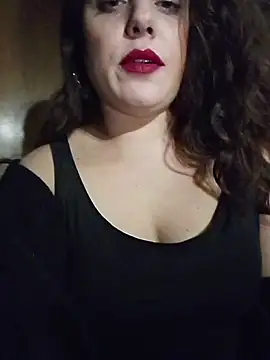 Snapshot of Salome93 chatting on 11.28.25 Salome93 online show from 11.28.25