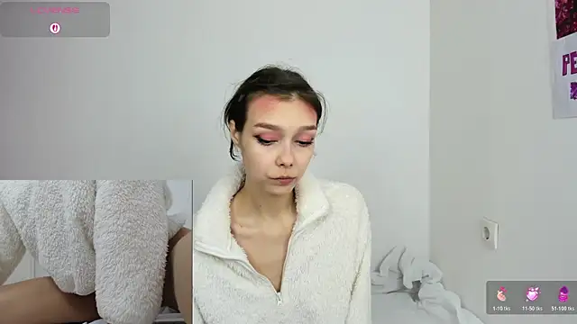 Snapshot of Michelle_Melnss chatting on 04.21.26 Michelle Melnss online show from 04.21.26