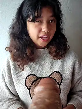 Peach Girll online show from 02.26.25