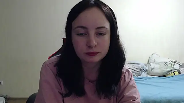 Snapshot of Laralianna chatting on 10.22.25 Laralianna online show from 10.22.25