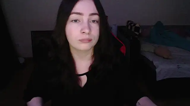 Laralianna online show from 03.04.26