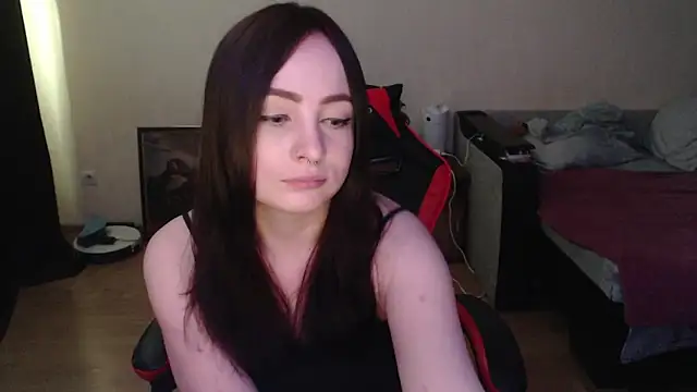 Laralianna online show from 03.18.26