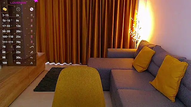  Mia Adams online show from 03.01.25