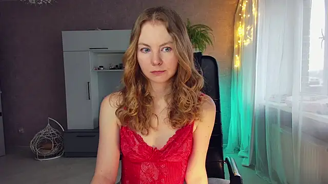 Cuddle Cat online show from 03.14.25